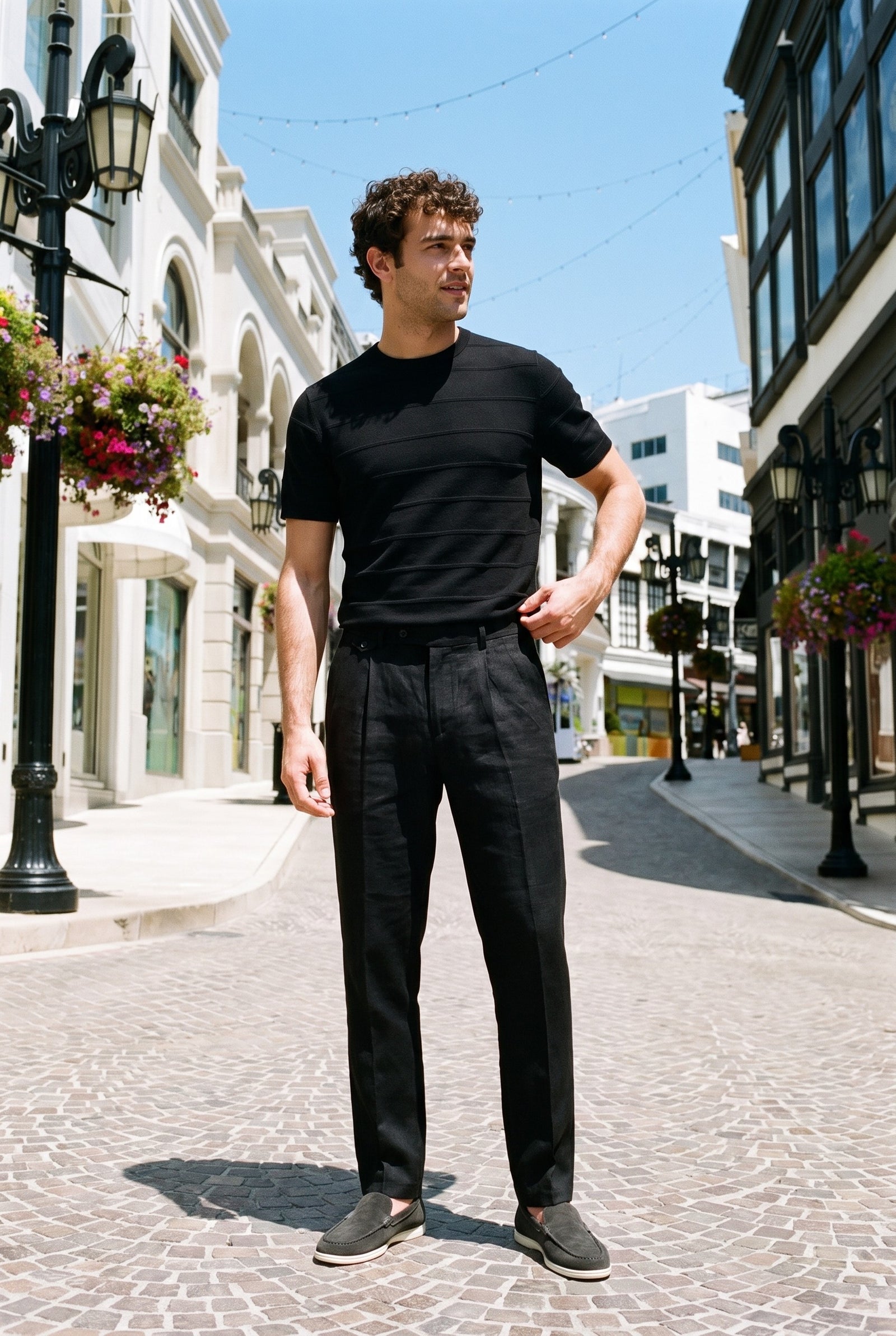 Look #876 styled with Черна текстурирана плетена тениска за мъже