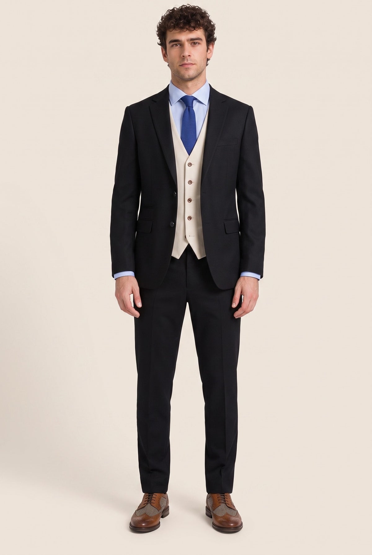 Look #1006 styled with Mayfair - Мъжки костюм от 3 части, черен, с кремава жилетка
