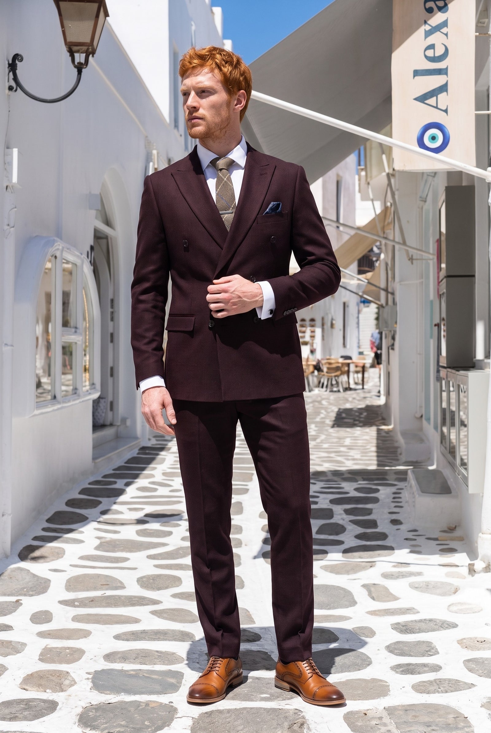 Look #732 styled with Regent - Мъжки бордо костюм от 2 части с двойно закопчаване
