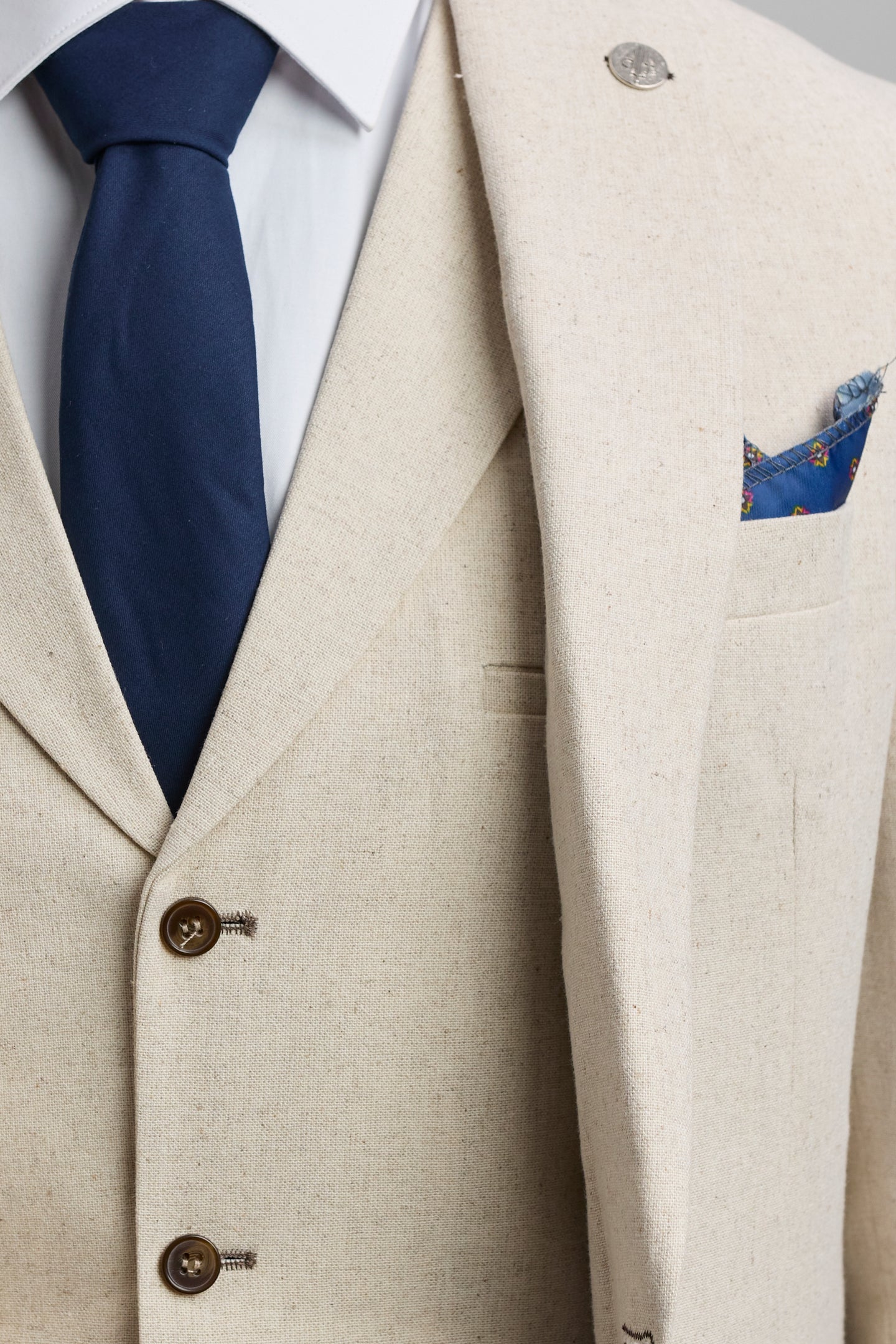 Мъжки летен сватбен костюм от 3 части, бежов, ленен TP-21