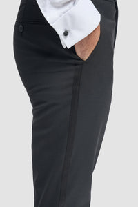 Aspen - Мъжки черен смокинг сватбен костюм от 2 части