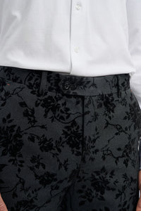 Мъжки черен кадифен костюм от 3 части с пейсли принт