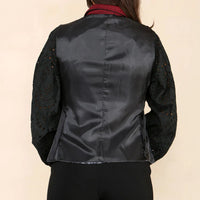 Дамски туид с рилен мотив Елек  Класическо червено вино от 20-те години на миналия век