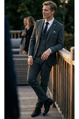 Мъжки костюм от 3 части от туид с рилена кост в тъмносив цвят - STZ11