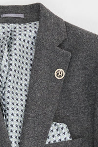 Мъжки сив вълнен костюм