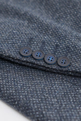 Мъжки тъмносини костюм от 3 части с двуредно закопчаване